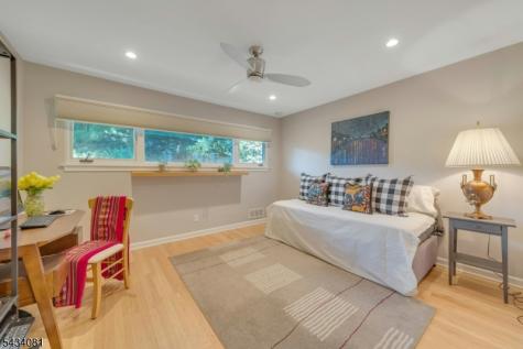 130 Pearl Brook Drive Clifton NJ 07013