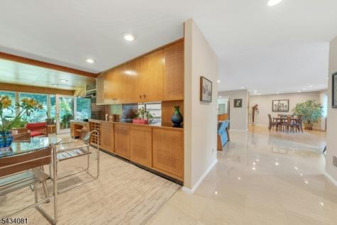 130 Pearl Brook Drive Clifton NJ 07013