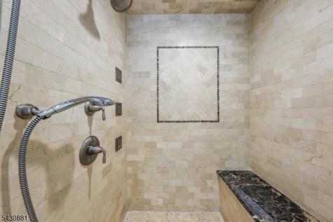 14 Oshaughnessy Lane Closter NJ 07624