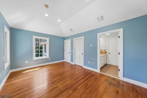 14 Oshaughnessy Lane Closter NJ 07624