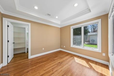 14 Oshaughnessy Lane Closter NJ 07624