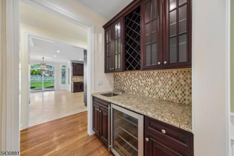14 Oshaughnessy Lane Closter NJ 07624