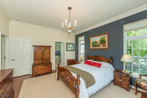 2 Harrison Way Mount Arlington NJ 07856