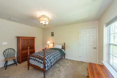 2 Harrison Way Mount Arlington NJ 07856