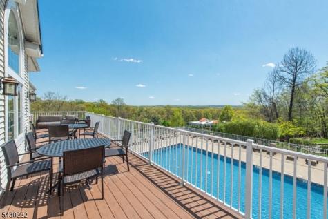 2 Harrison Way Mount Arlington NJ 07856