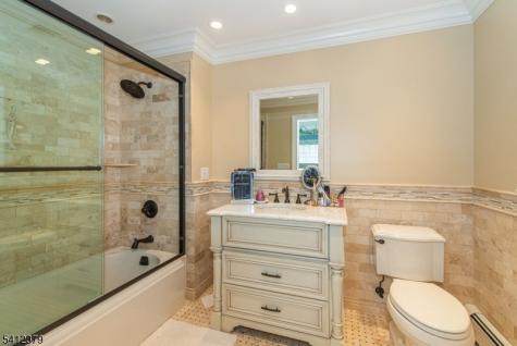 12 Maple Drive North Caldwell NJ 07006