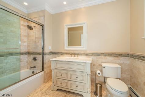 12 Maple Drive North Caldwell NJ 07006
