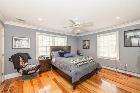 12 Maple Drive North Caldwell NJ 07006