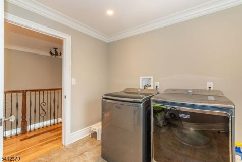 12 Maple Drive North Caldwell NJ 07006