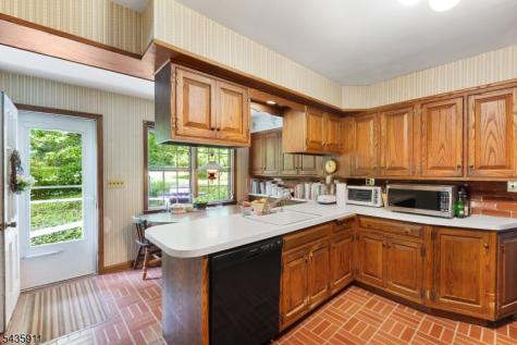 1955 Route 206 Chester NJ 07930