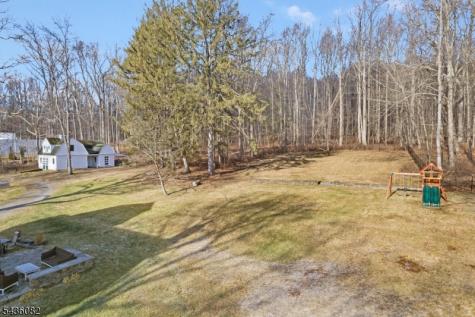 211 Mountainside Road Mendham NJ 07945
