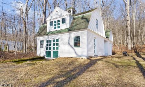 211 Mountainside Road Mendham NJ 07945