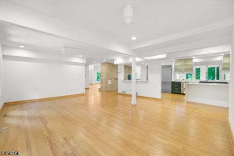 1204 Johnston Drive Watchung NJ 07069
