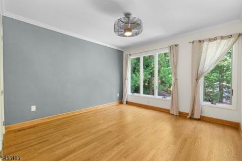 1204 Johnston Drive Watchung NJ 07069