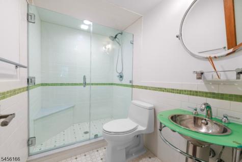 1204 Johnston Drive Watchung NJ 07069