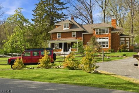 12 Cold Springs Road Tewksbury NJ 07830