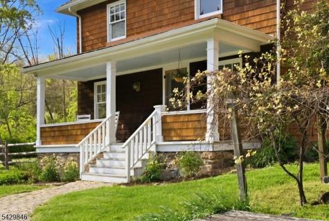 12 Cold Springs Road Tewksbury NJ 07830