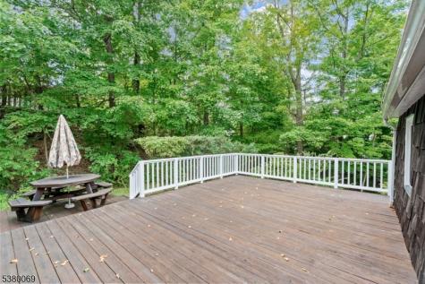 2 Bell Street Sparta NJ 07871
