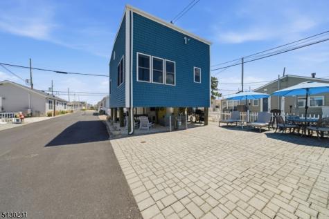 105 W Dune Way Toms River Township NJ 08735
