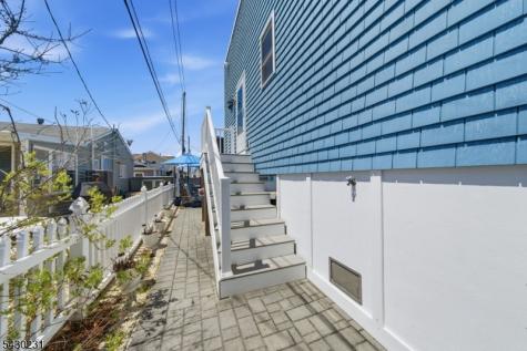 105 W Dune Way Toms River Township NJ 08735