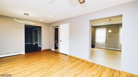 38 Dogwood Drive Newton NJ 07860