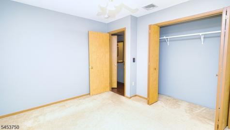 38 Dogwood Drive Newton NJ 07860