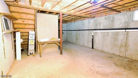 38 Dogwood Drive Newton NJ 07860