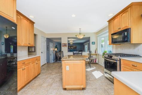 9 Braddock Street East Brunswick NJ 08816