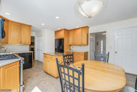 9 Braddock Street East Brunswick NJ 08816