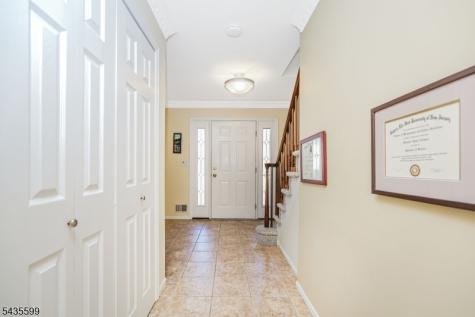 9 Braddock Street East Brunswick NJ 08816