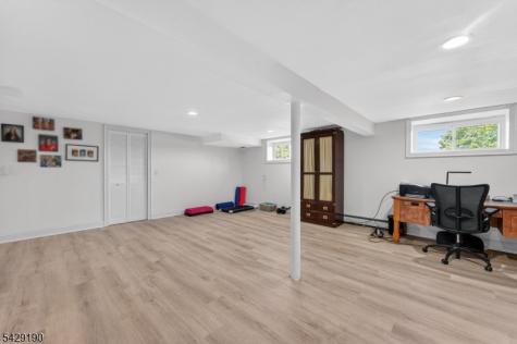 886 Old Chester Gladstone Chester NJ 07931