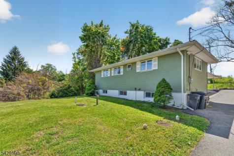886 Old Chester Gladstone Chester NJ 07931