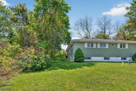 886 Old Chester Gladstone Chester NJ 07931