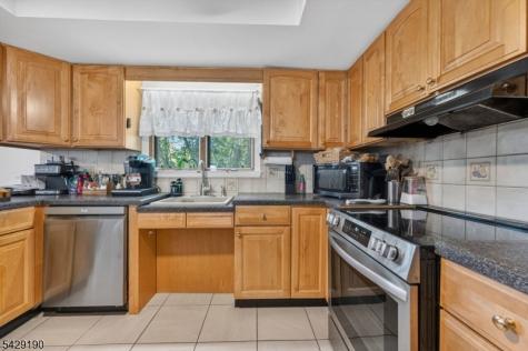 886 Old Chester Gladstone Chester NJ 07931