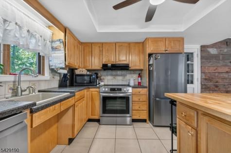 886 Old Chester Gladstone Chester NJ 07931