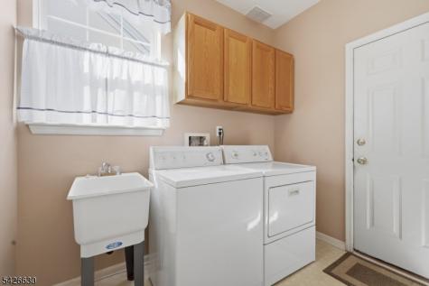 3 Bouwrey Place Readington NJ 08889