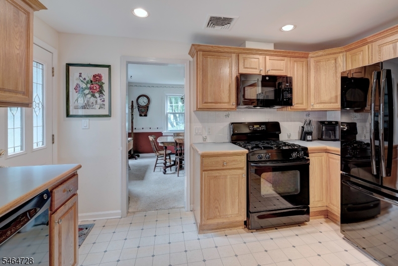 52 Crescent Road Livingston NJ 07039