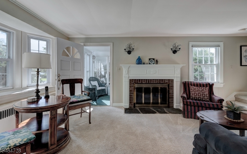 52 Crescent Road Livingston NJ 07039