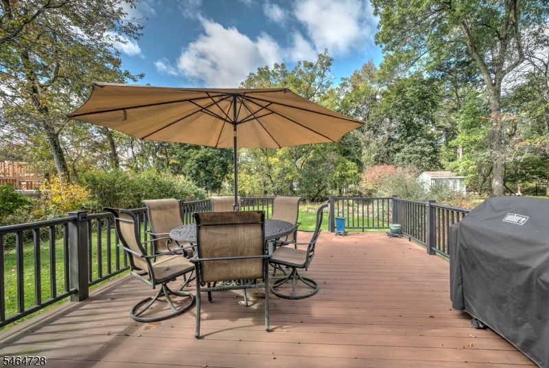 52 Crescent Road Livingston NJ 07039