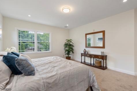 13 Glenview Road North Caldwell NJ 07006