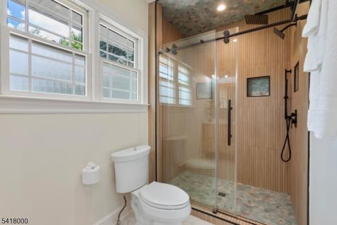13 Glenview Road North Caldwell NJ 07006