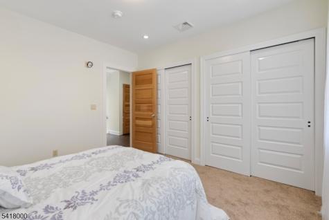 13 Glenview Road North Caldwell NJ 07006