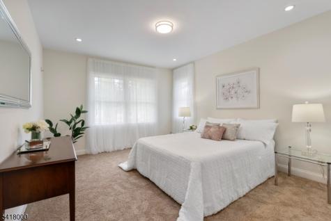 13 Glenview Road North Caldwell NJ 07006