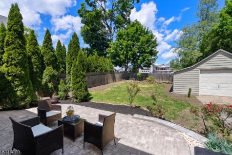 13 Glenview Road North Caldwell NJ 07006
