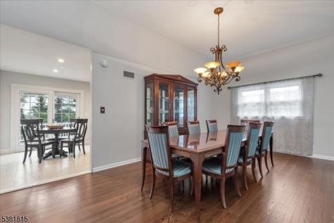 26 Crest Drive Berkeley Heights NJ 07974