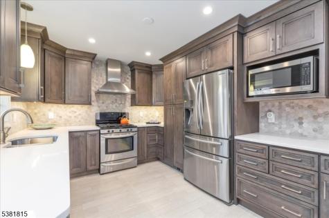 26 Crest Drive Berkeley Heights NJ 07974