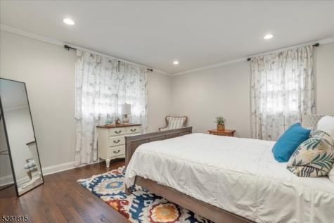 26 Crest Drive Berkeley Heights NJ 07974