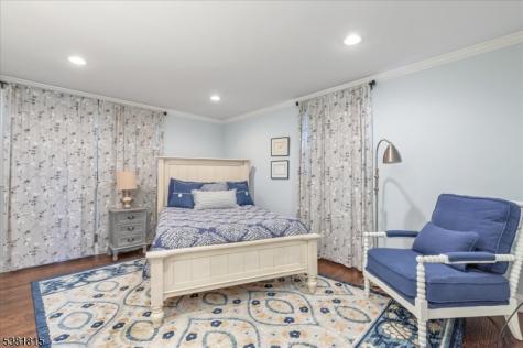26 Crest Drive Berkeley Heights NJ 07974