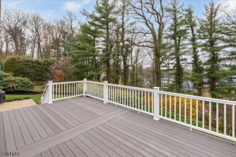 26 Crest Drive Berkeley Heights NJ 07974