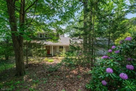 174 Pines Lake Drive E Wayne NJ 07470